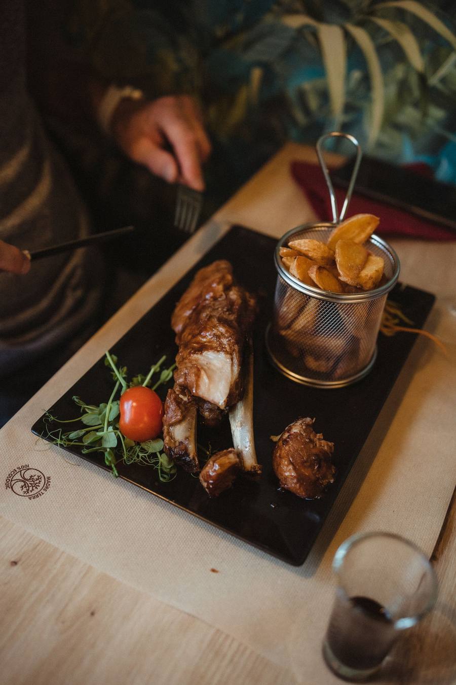 Grilltál a Sercegő asztalán